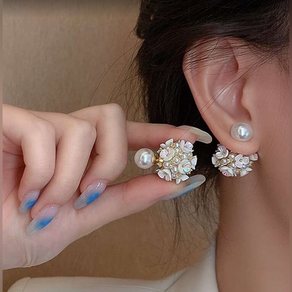 Quiet Luxury Boutique Jewelry - ✨Elegant Pearl and Floral Unique Statement Earrings
